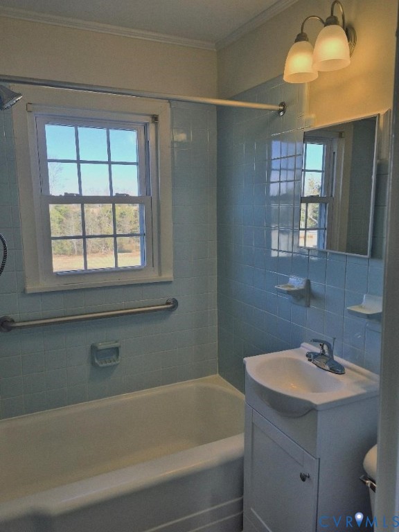 3191 Sandy River Road Burkeville, VA 23922 - Photo 11 of 15 a bathroom with a sink and a bathtub