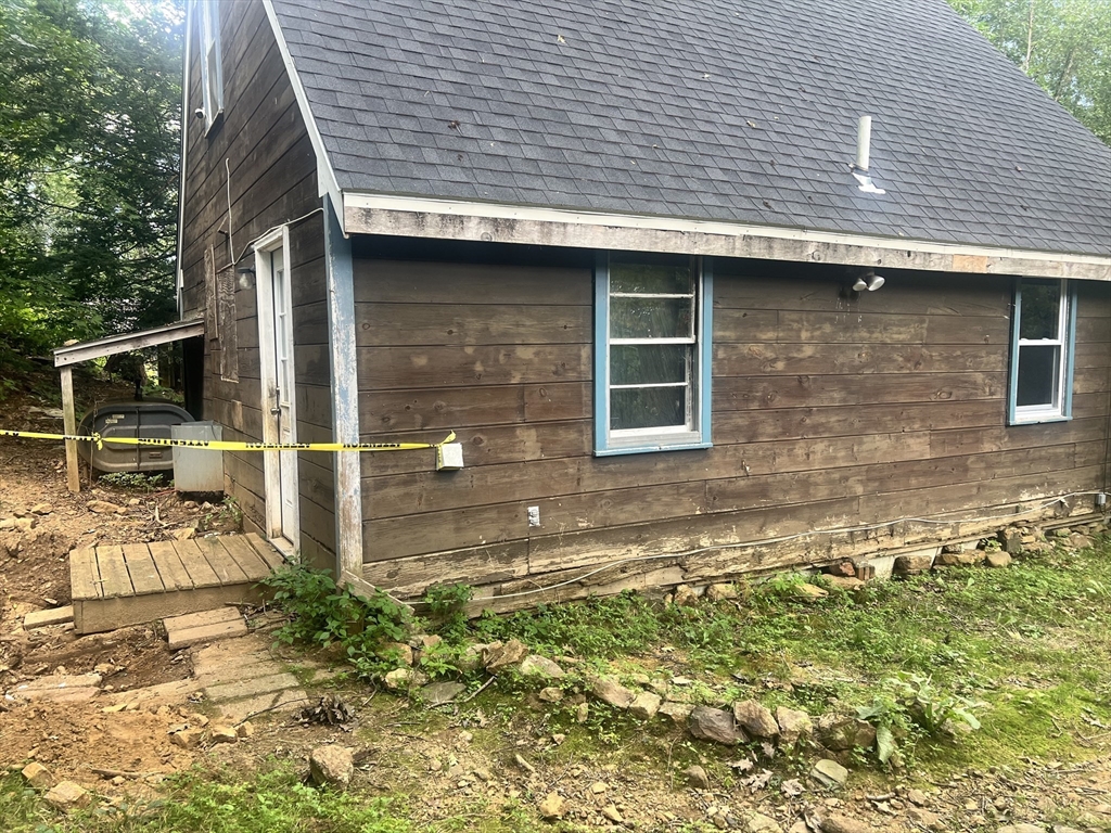 18 Halfway Lane Holland, MA 01521 - Photo 14 of 18