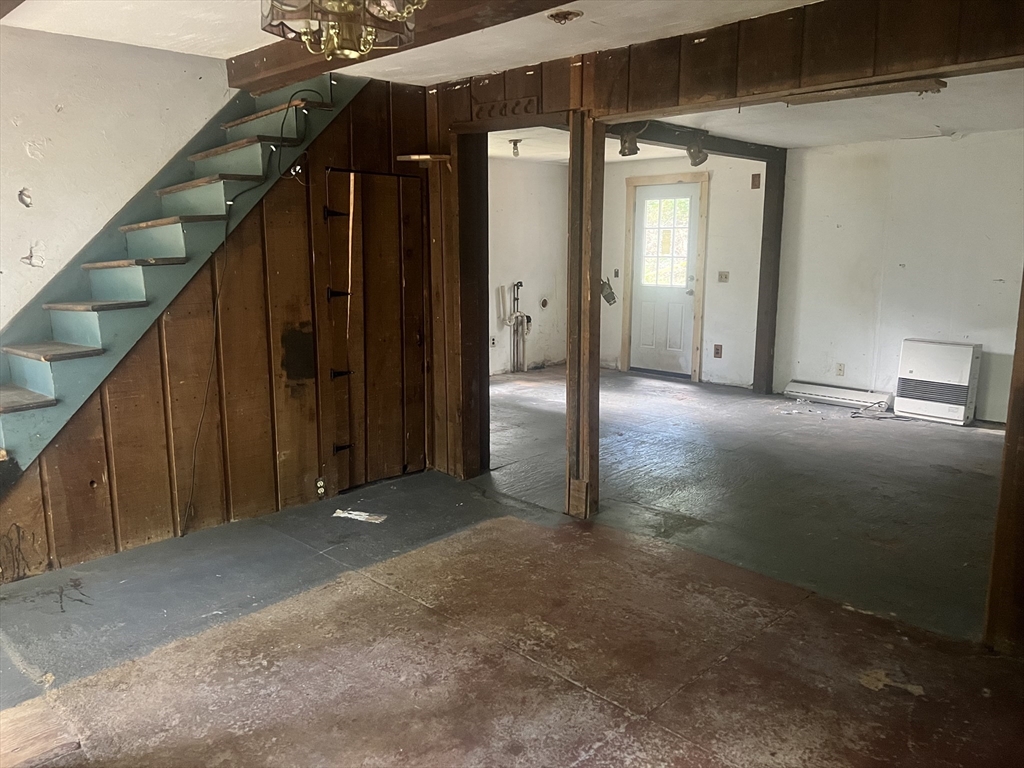 18 Halfway Lane Holland, MA 01521 - Photo 5 of 18