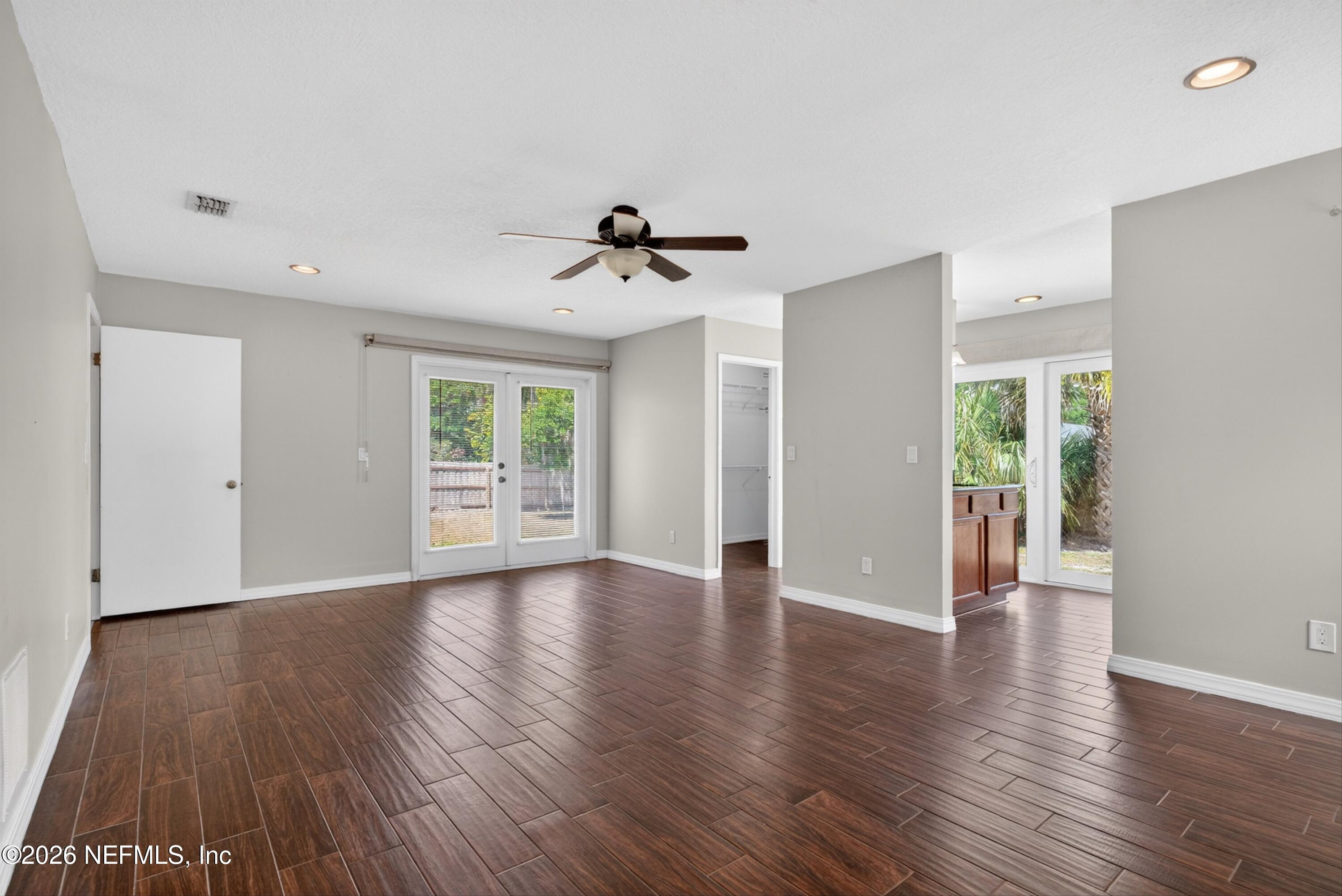 5353 Riverton Road Jacksonville, FL 32277 - Photo 26 of 57 Primary Suite