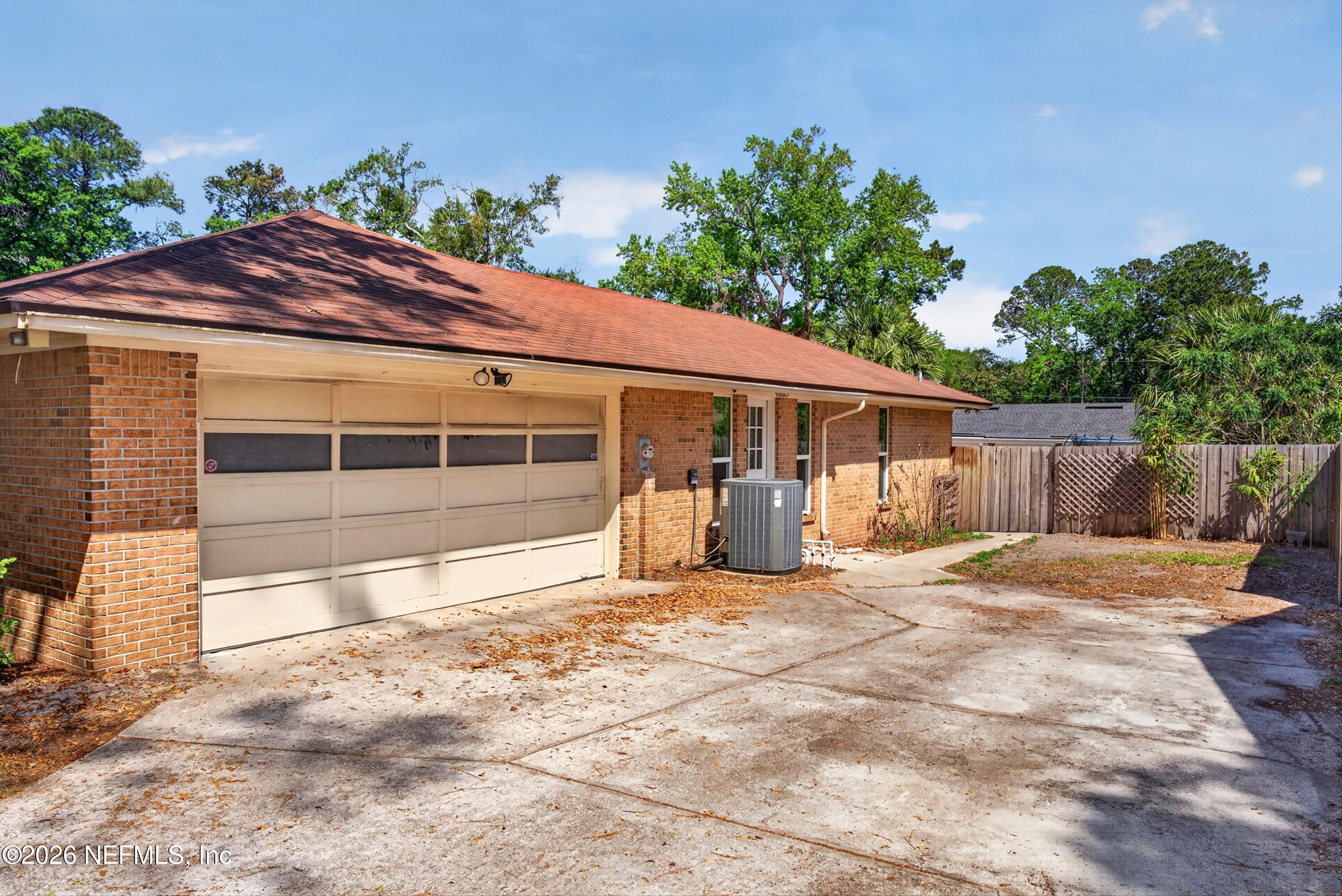 5353 Riverton Road Jacksonville, FL 32277 - Photo 48 of 57 Plenty of Parking