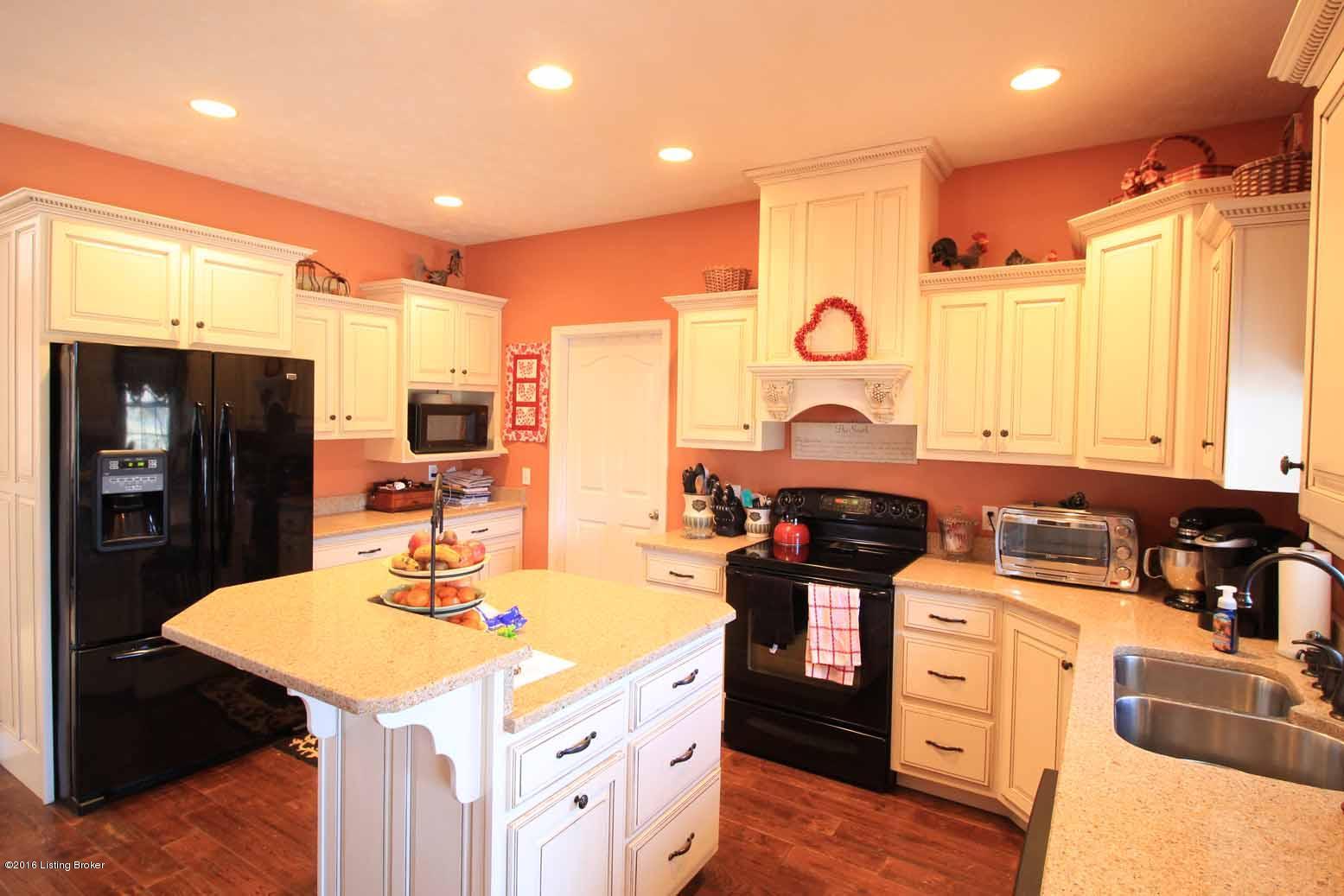 Lots of Cabinets