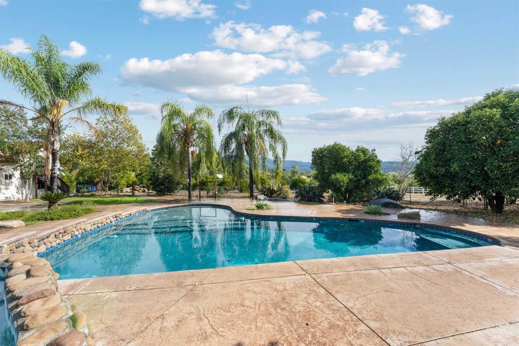 15821 Fruitvale Road Valley Center, CA 92082 - Photo 49 of 63