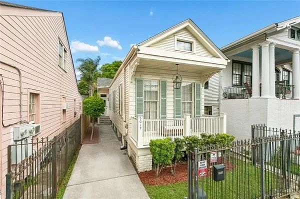 $3,200 | 5017 Lasalle Street, New Orleans, LA 70115