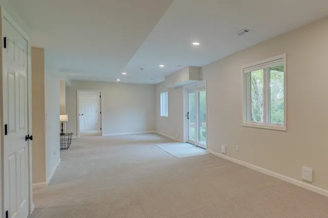 $995,000 | 679 Marie Avenue West, Mendota Heights, MN 55118