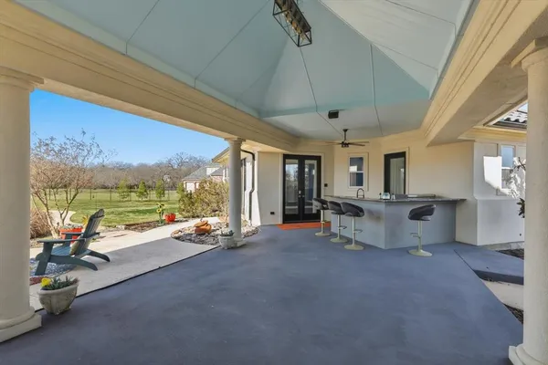 $1,895,000 | 811 Noble Champions Way, Bartonville, TX 76226
