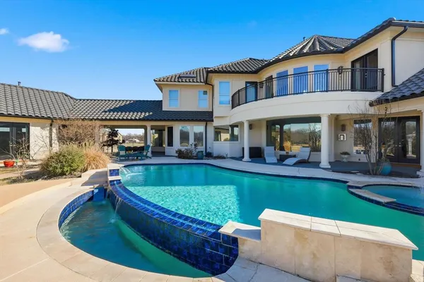 $1,895,000 | 811 Noble Champions Way, Bartonville, TX 76226