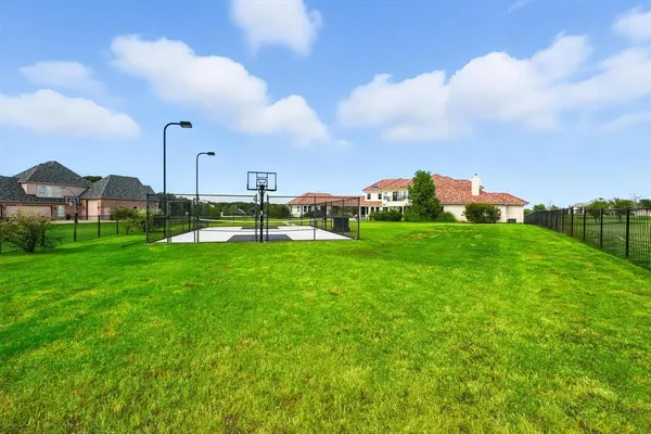 $1,895,000 | 811 Noble Champions Way, Bartonville, TX 76226