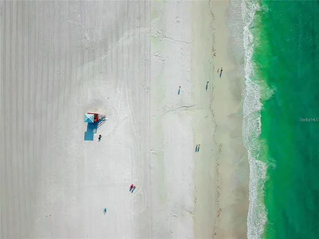 a car parked in front of a building