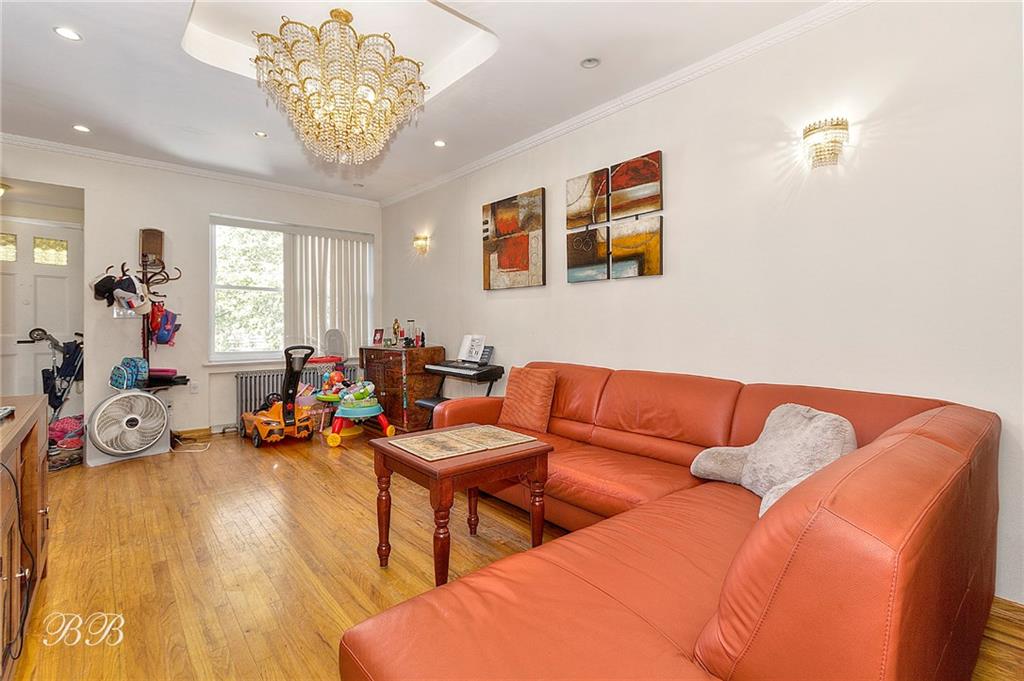 89 Corbin Place Brooklyn, NY 11235 - Photo 3 of 15