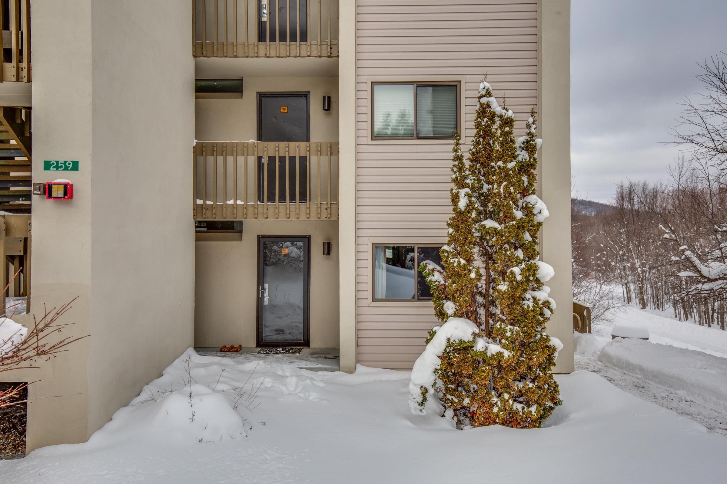 259 Old Mill Road, Unit D8 Killington, VT 05751 - Photo 17 of 21 Gallery Image 17