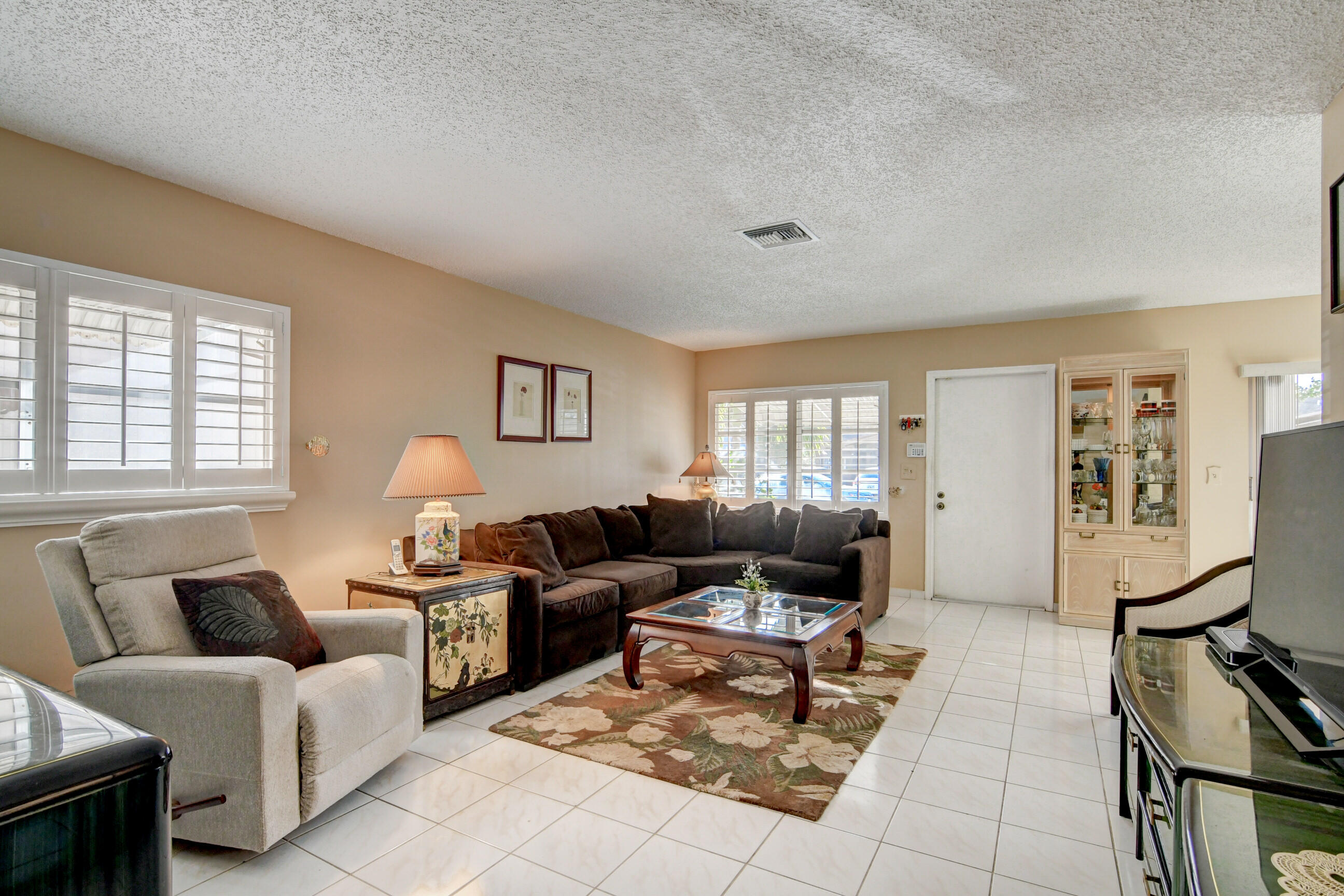 14596 Candy Way Delray Beach, FL 33484 - Photo 14 of 60 LIVING ROOM