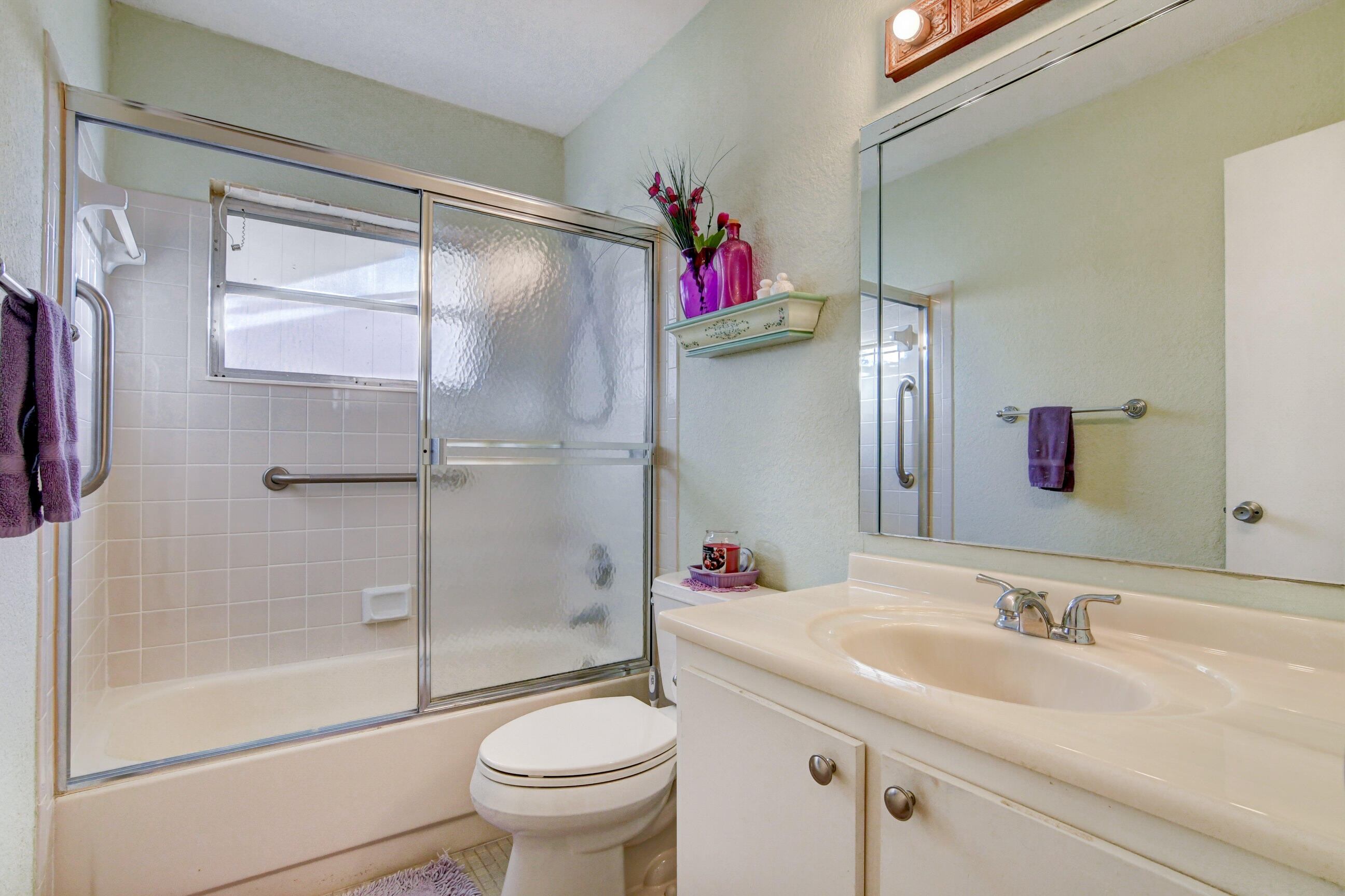 14596 Candy Way Delray Beach, FL 33484 - Photo 28 of 60 2ND BATH