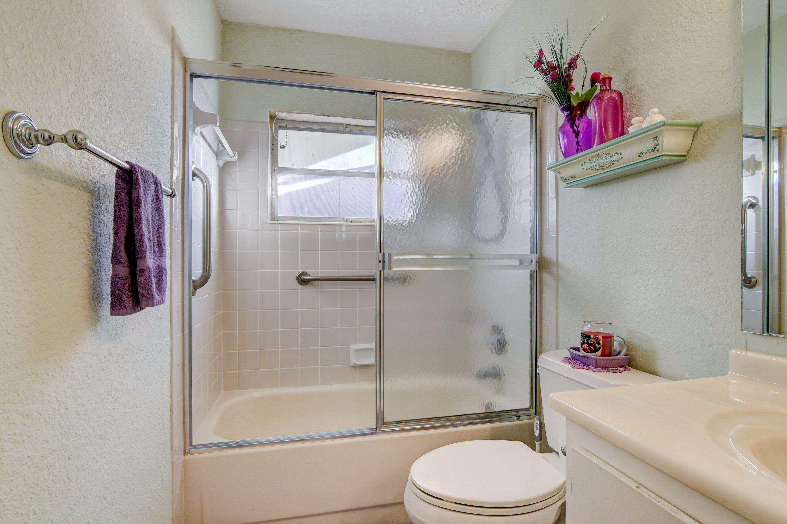 14596 Candy Way Delray Beach, FL 33484 - Photo 29 of 60 2ND BATH