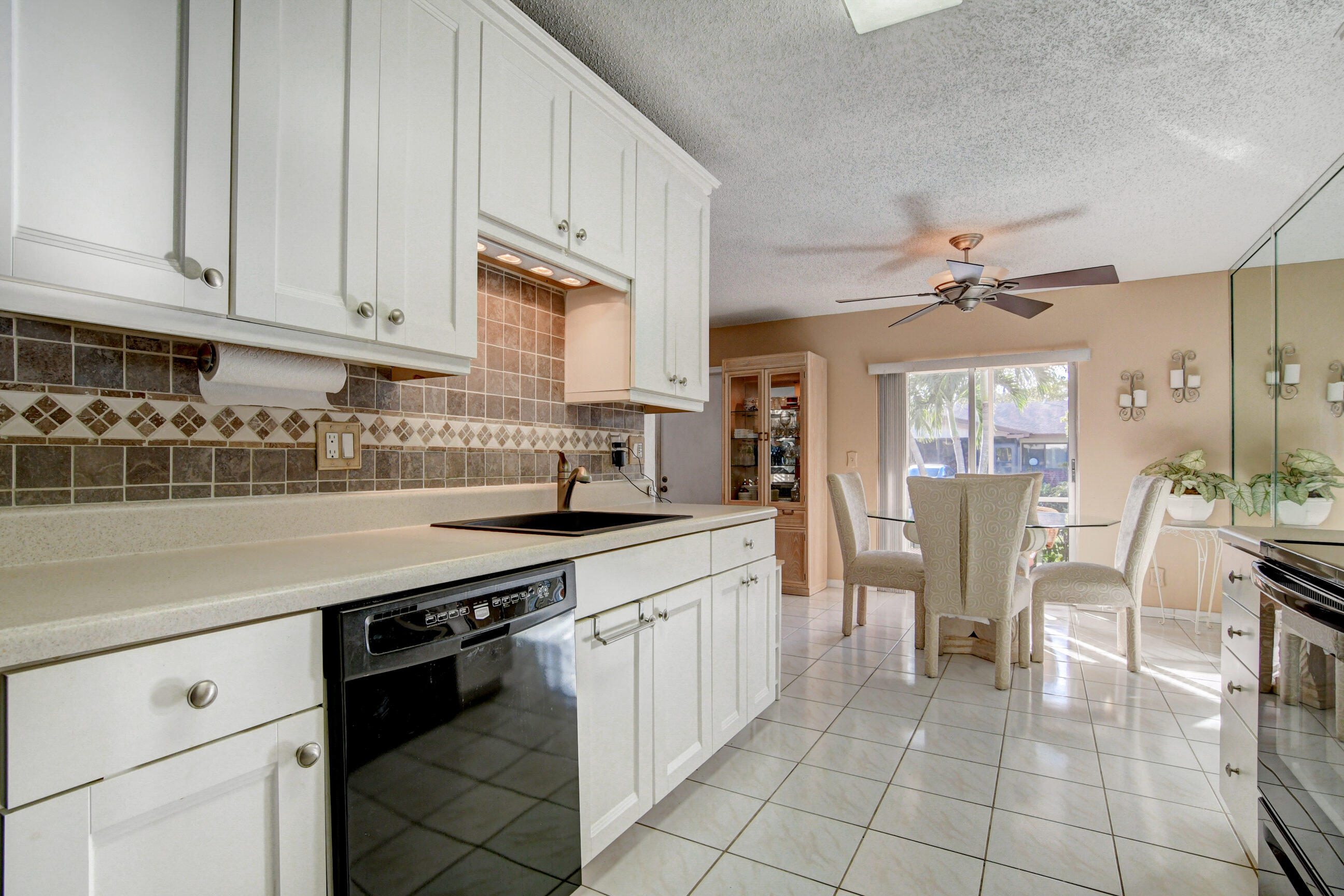 14596 Candy Way Delray Beach, FL 33484 - Photo 9 of 60 KITCHEN