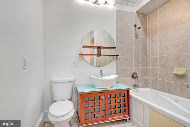 $375,000 | 936 Madison Street Northwest, Unit 201, Washington, DC 20011