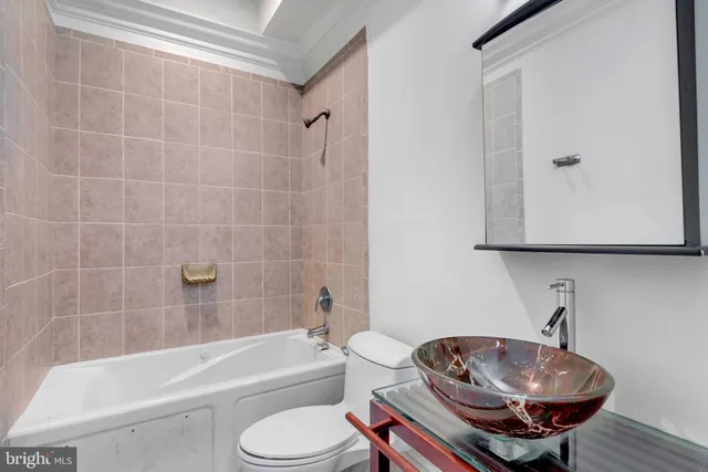 $375,000 | 936 Madison Street Northwest, Unit 201, Washington, DC 20011
