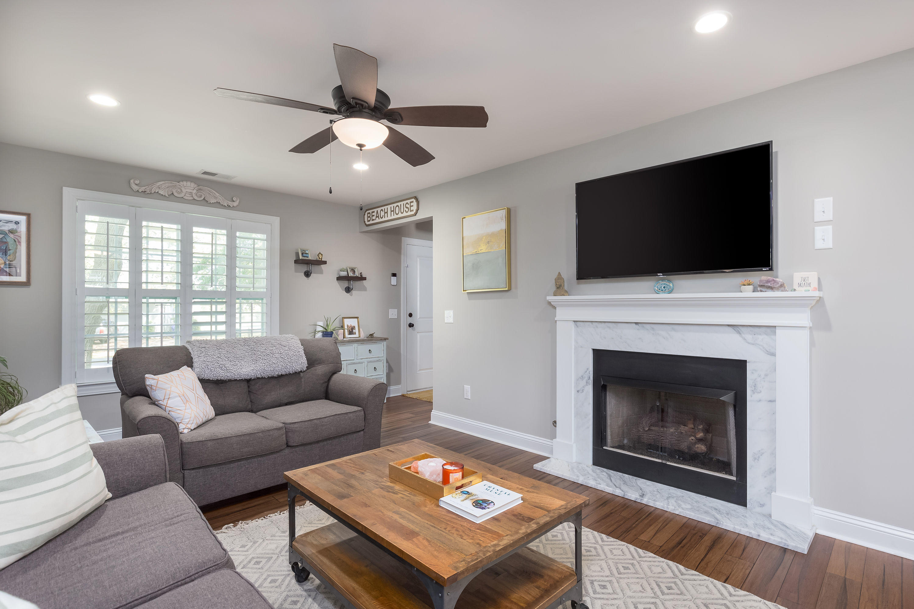 1347 Fort Lamar Road Charleston, SC 29412 - Photo 3 of 31 1347FortLamarRd-3