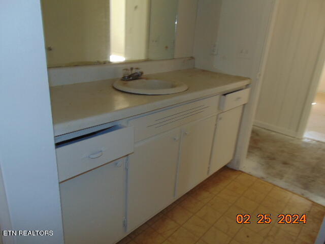 157 McSpadden Road Vonore, TN 37885 - Photo 16 of 17 Bath 2