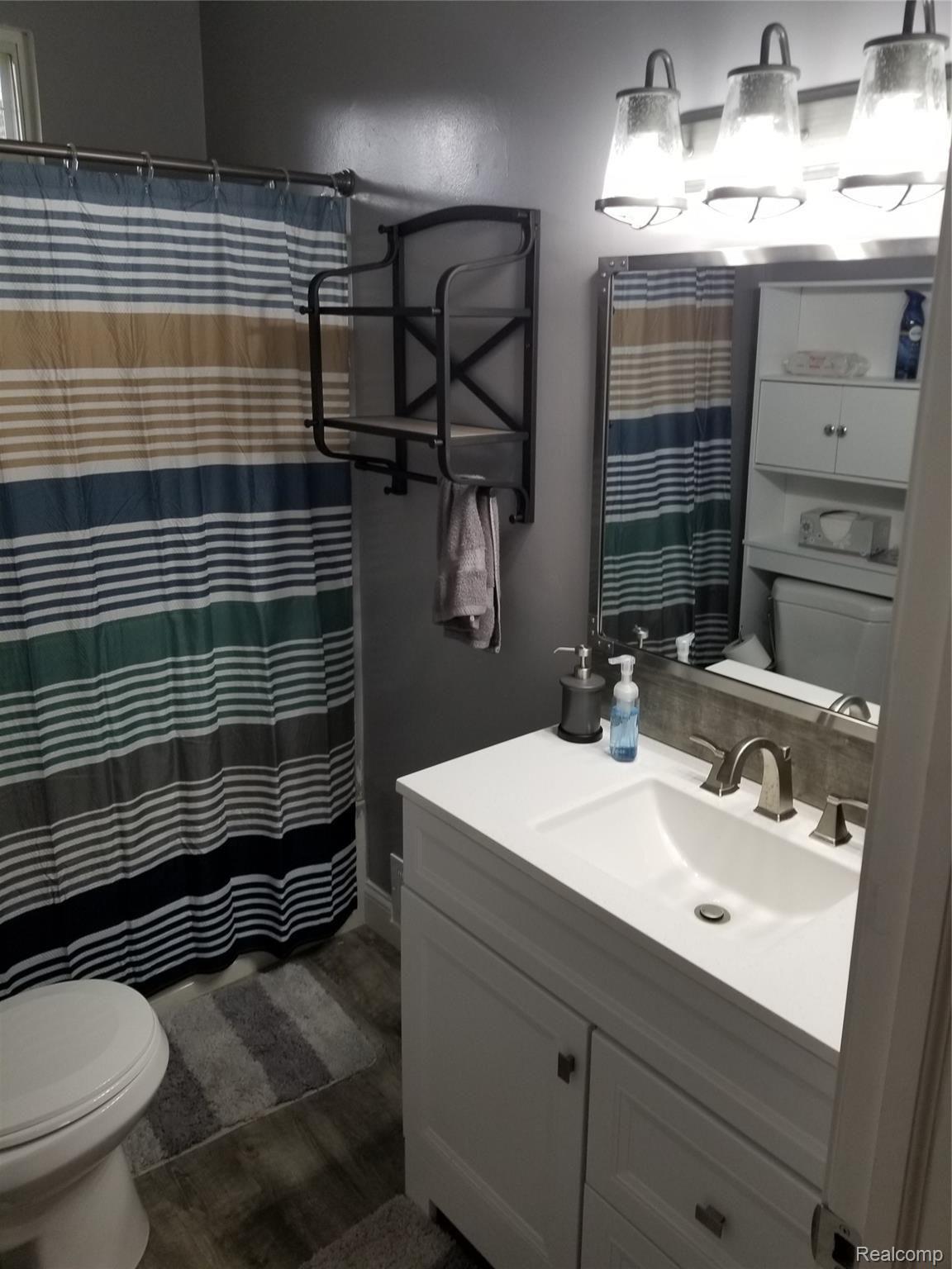 4252 Springfield Street Burton, MI 48509 - Photo 13 of 14 20201210_130606.jpg