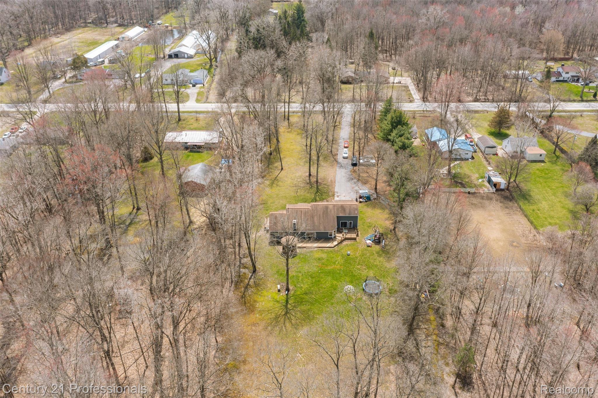 40760 Harris Road Belleville, MI 48111 - Photo 36 of 41 40760 Harris-36.jpg