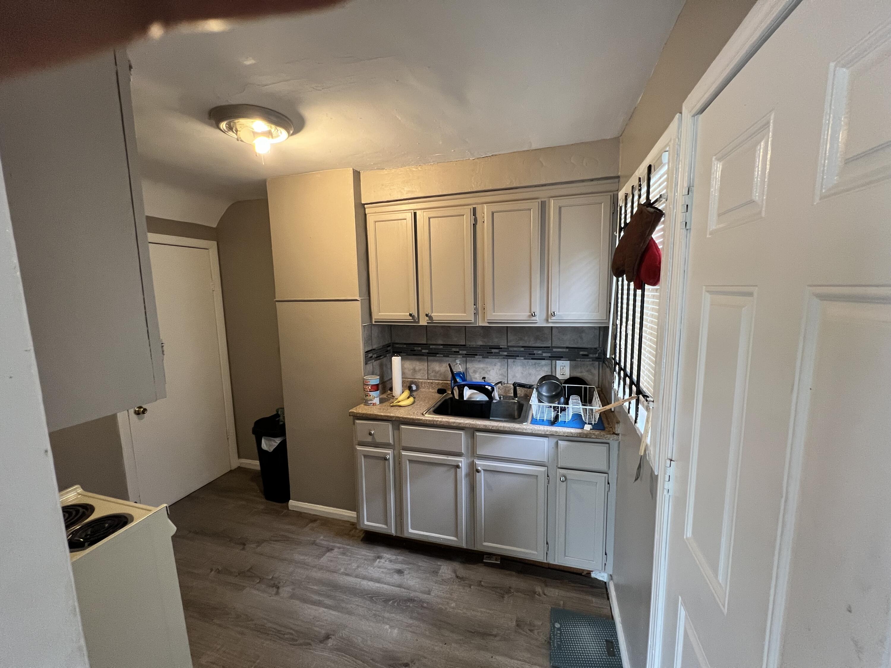 8873 Rutherford Street Detroit, MI 48228 - Photo 11 of 33 IMG_0760