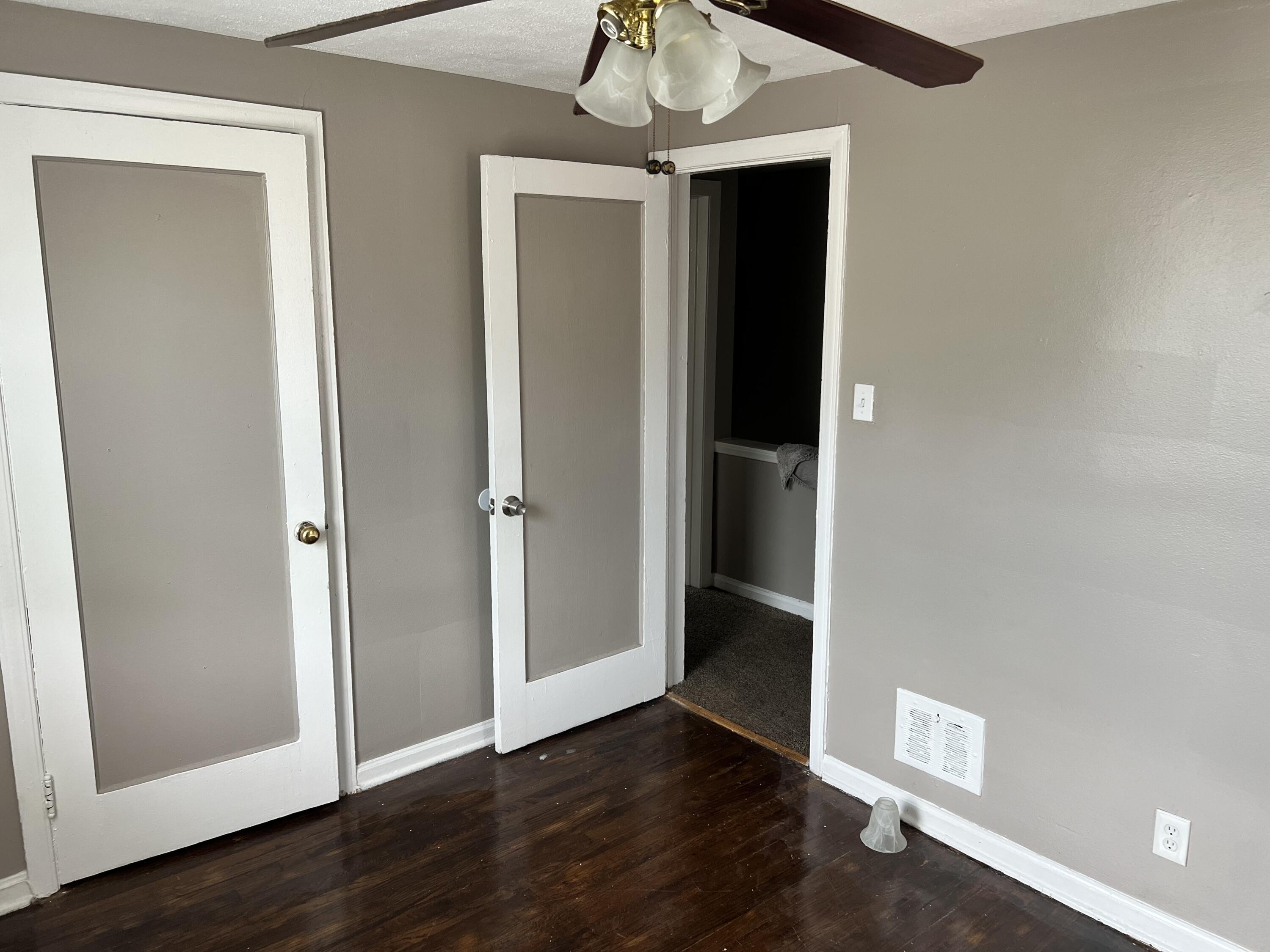 8873 Rutherford Street Detroit, MI 48228 - Photo 21 of 33 IMG_0770