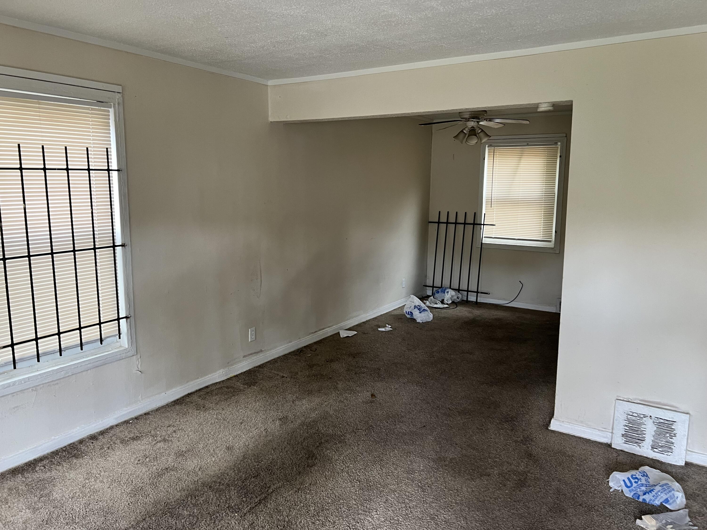 8873 Rutherford Street Detroit, MI 48228 - Photo 24 of 33 IMG_0742