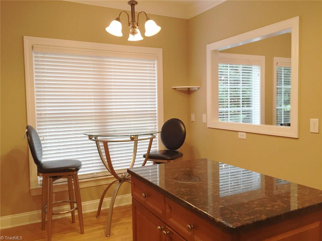 137 Pebble Rdg Lane Winston-Salem, NC 27104 - Photo 8 of 24 Gallery Image 8