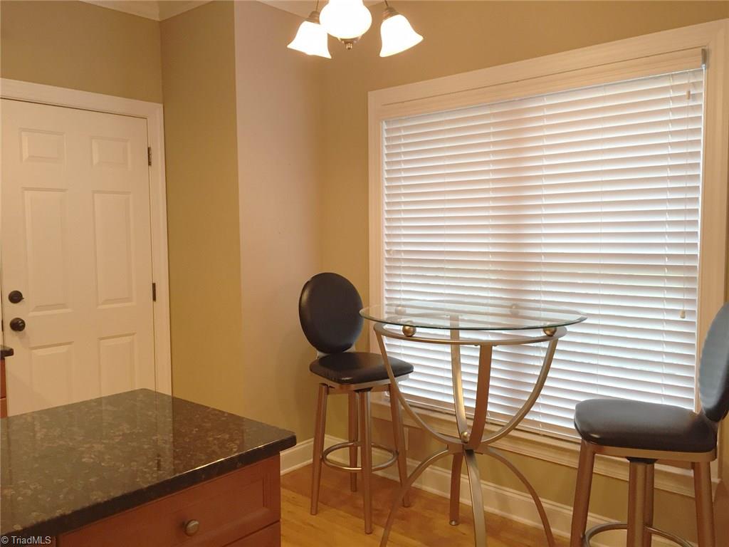 137 Pebble Rdg Lane Winston-Salem, NC 27104 - Photo 9 of 24 Gallery Image 9