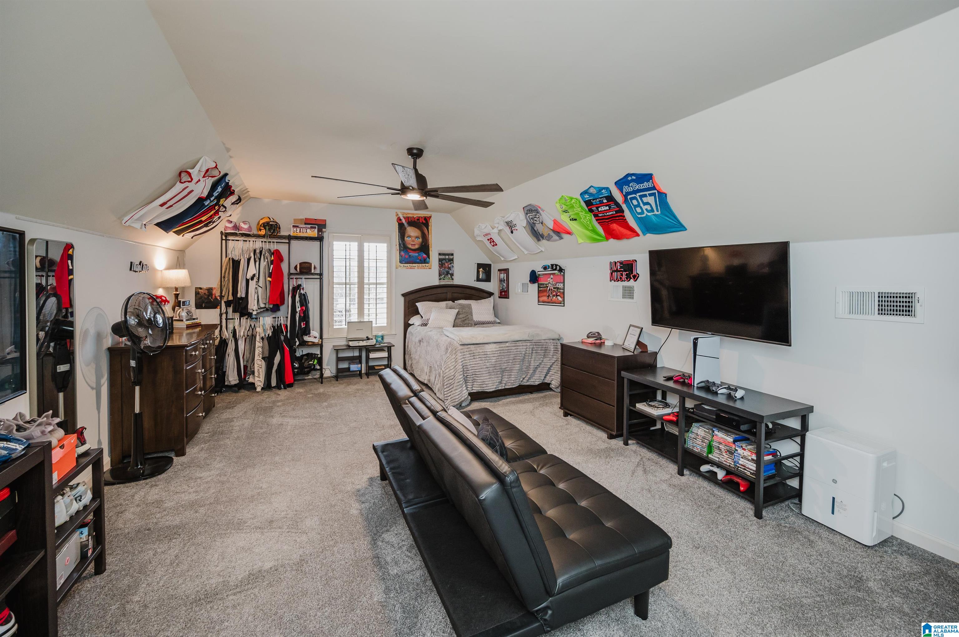 110 Parliament Road Alabaster, AL 35114 - Photo 33 of 45 Gallery Image 33