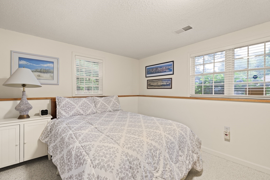 33 Alger Way Stoughton, MA 02072 - Photo 28 of 38