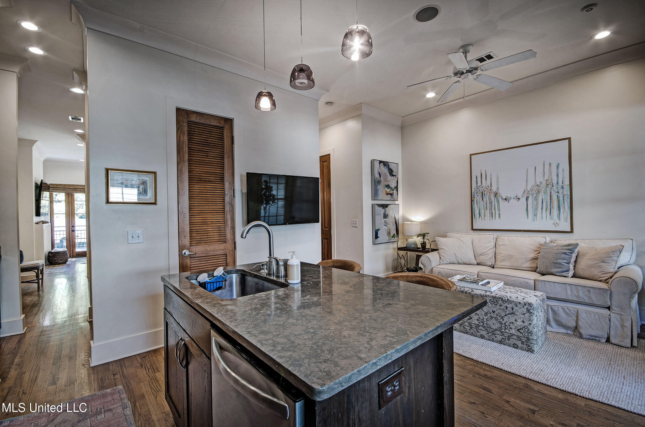 706 Northlake Avenue Ridgeland, MS 39157 - Photo 18 of 36 IMGP4358_59_60