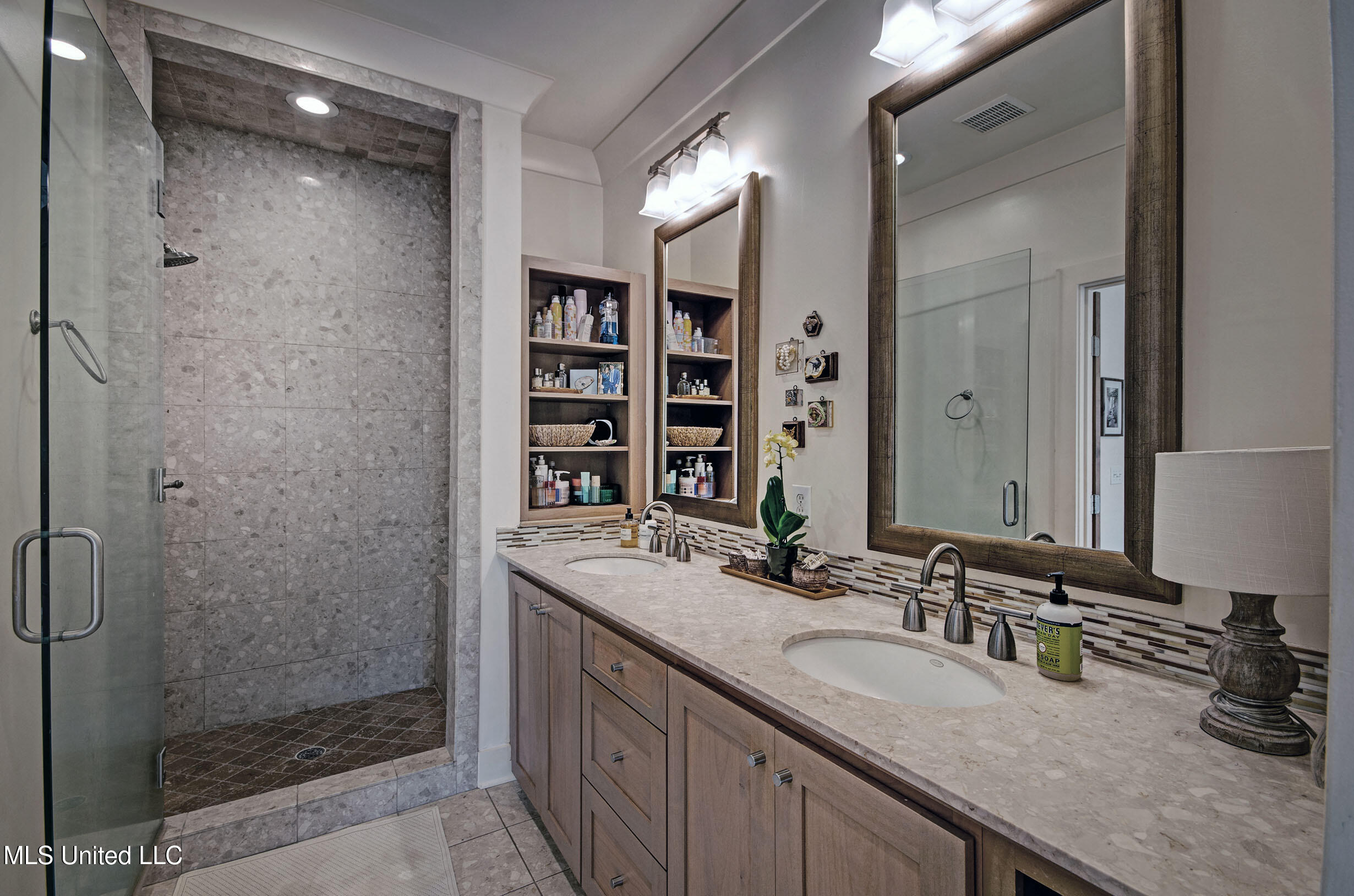 706 Northlake Avenue Ridgeland, MS 39157 - Photo 24 of 36 IMGP4406_7_8