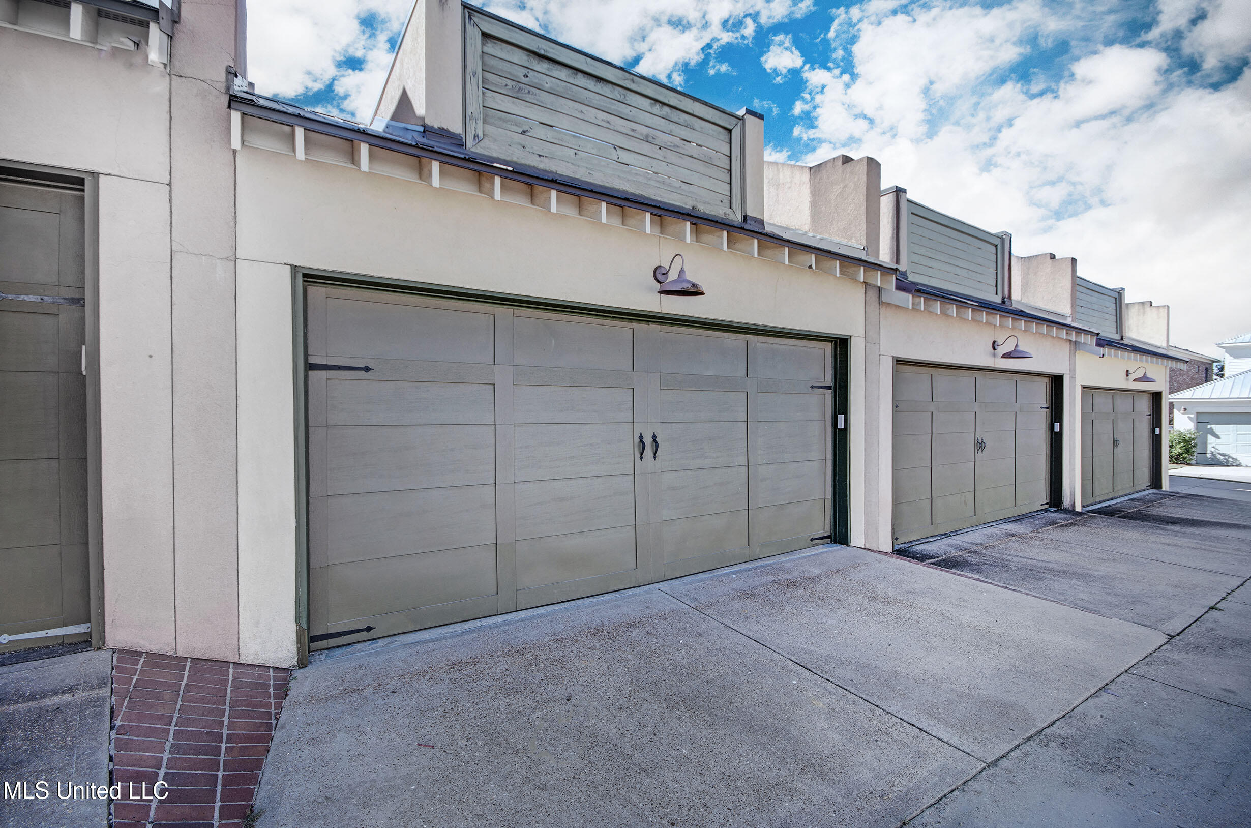 706 Northlake Avenue Ridgeland, MS 39157 - Photo 35 of 36 IMGP4370_1_2