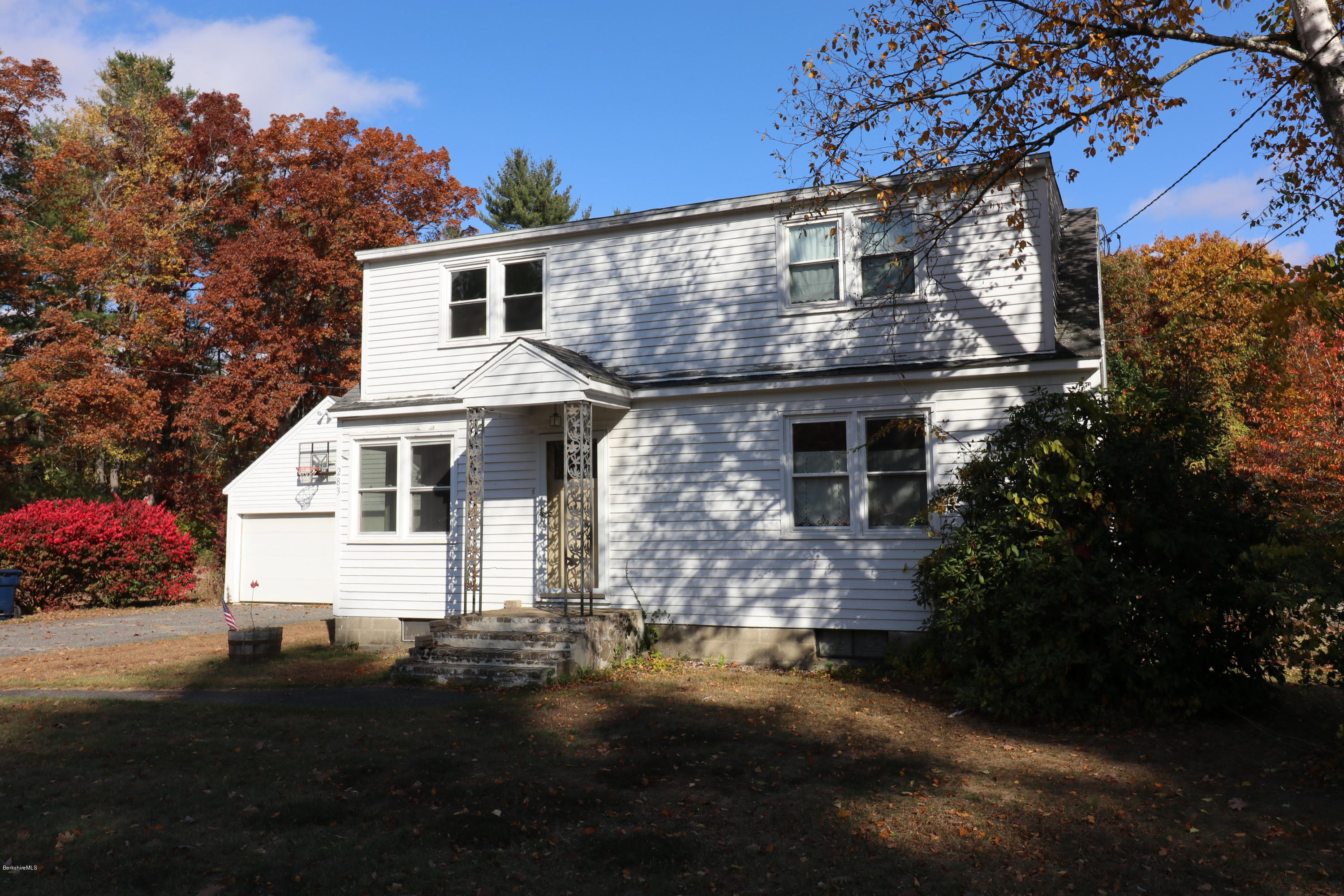 283 Clayton Road Sheffield, MA 01222 - Photo 2 of 19 Front View