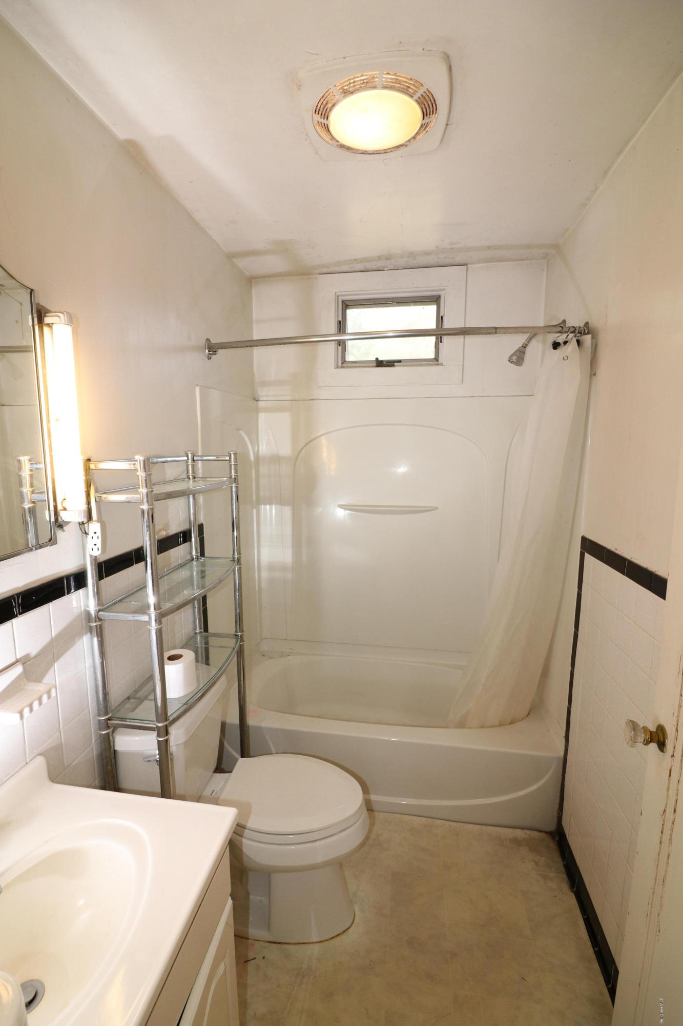 283 Clayton Road Sheffield, MA 01222 - Photo 14 of 19 1st Floor Bathroom