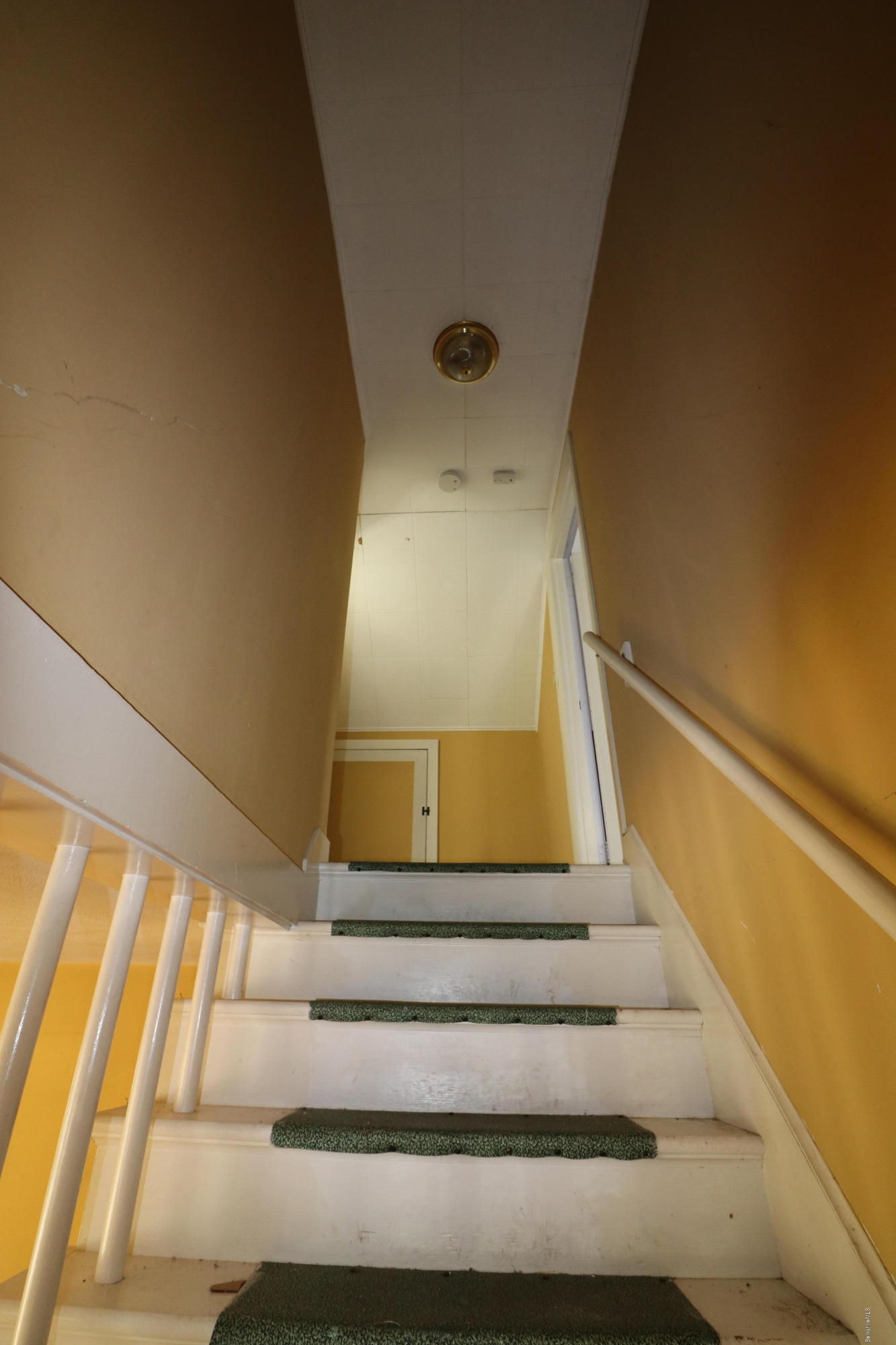 283 Clayton Road Sheffield, MA 01222 - Photo 15 of 19 Staircase