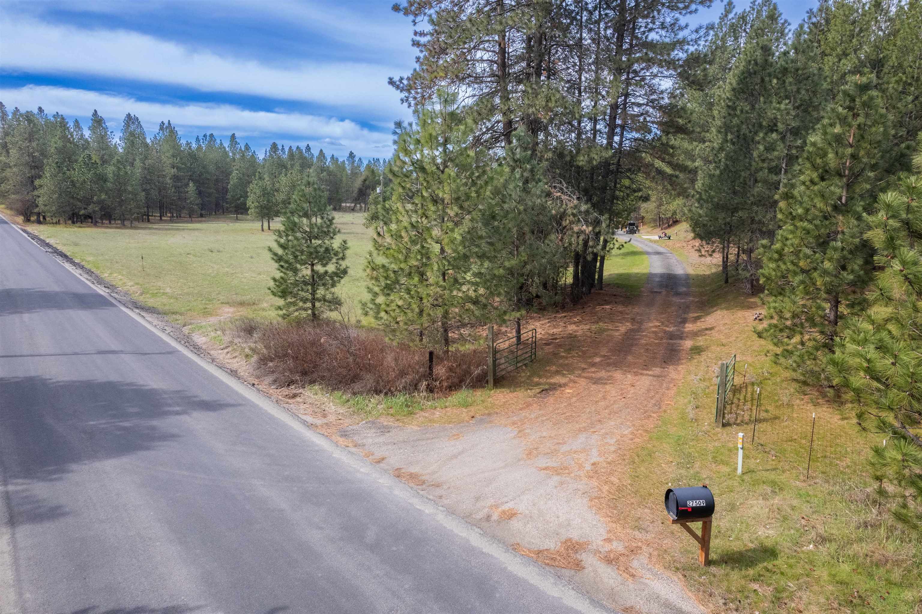 27509 North Perry Road Chattaroy, WA 99003 - Photo 32 of 50