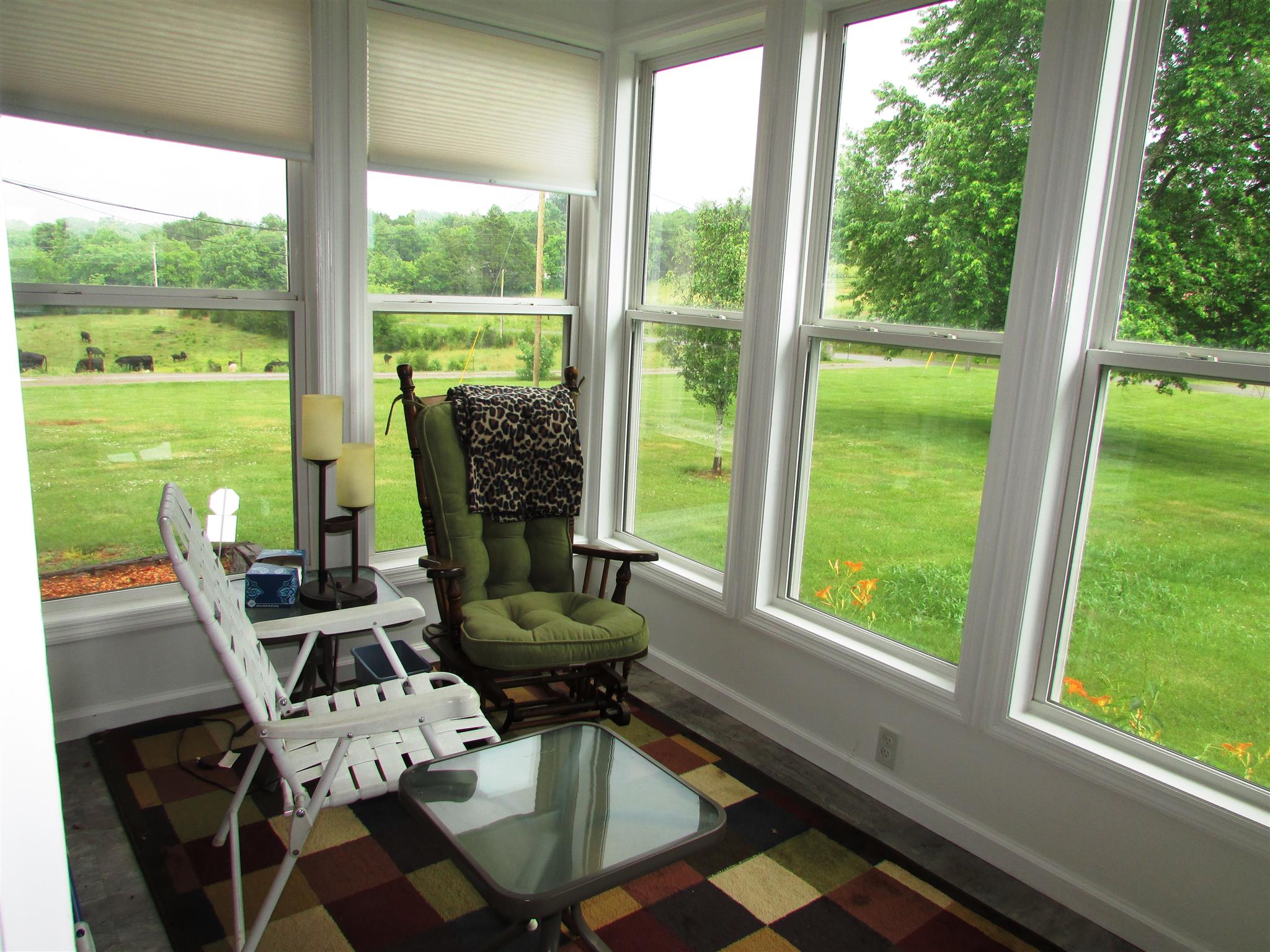745 New Hope Road Alexandria, TN 37012 - Photo 10 of 30 ....Or evening wine.
