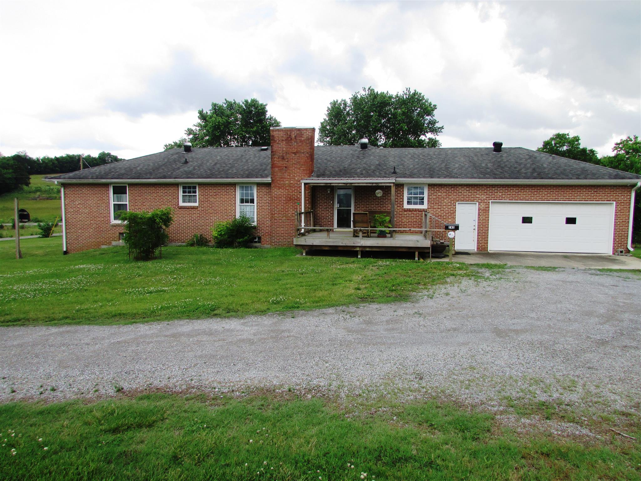 745 New Hope Road Alexandria, TN 37012 - Photo 27 of 30 Back of the home. ALL brick.