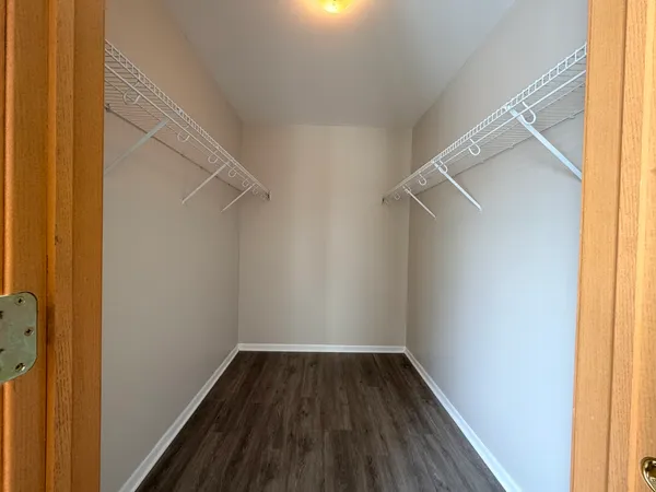 $405,000 | 2811 Imperial Valley Trail, Aurora, IL 60503