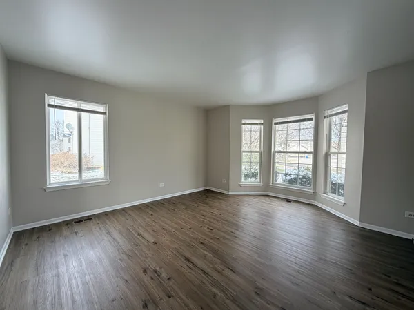 $405,000 | 2811 Imperial Valley Trail, Aurora, IL 60503