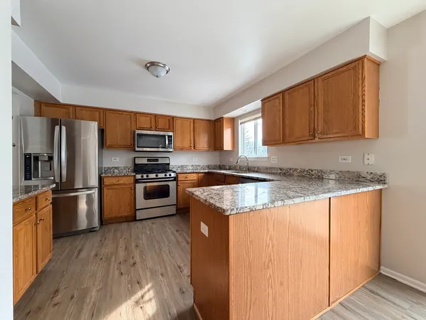 $405,000 | 2811 Imperial Valley Trail, Aurora, IL 60503