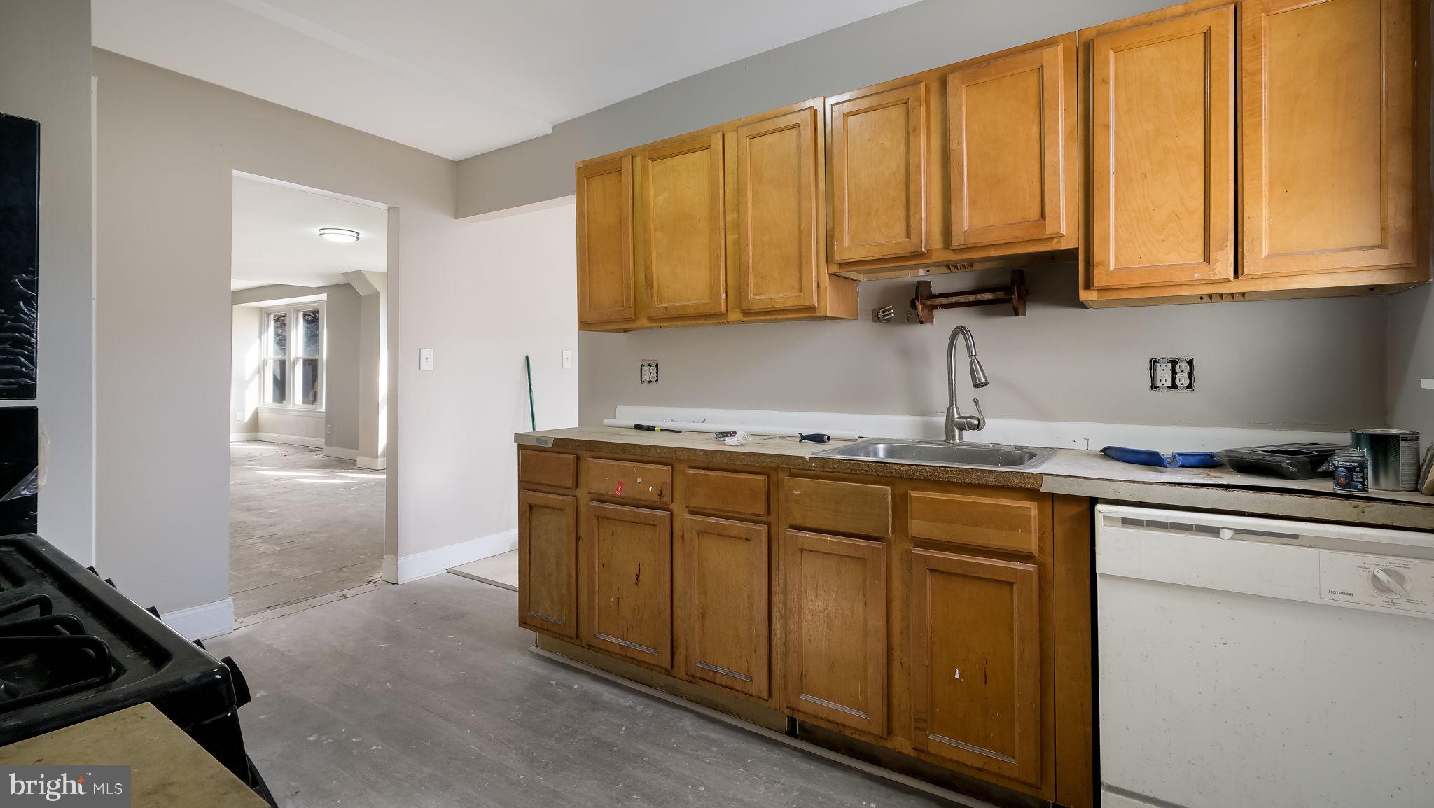 5344 Gainor Road Philadelphia, PA 19131 - Photo 14 of 30 Gallery Image 14