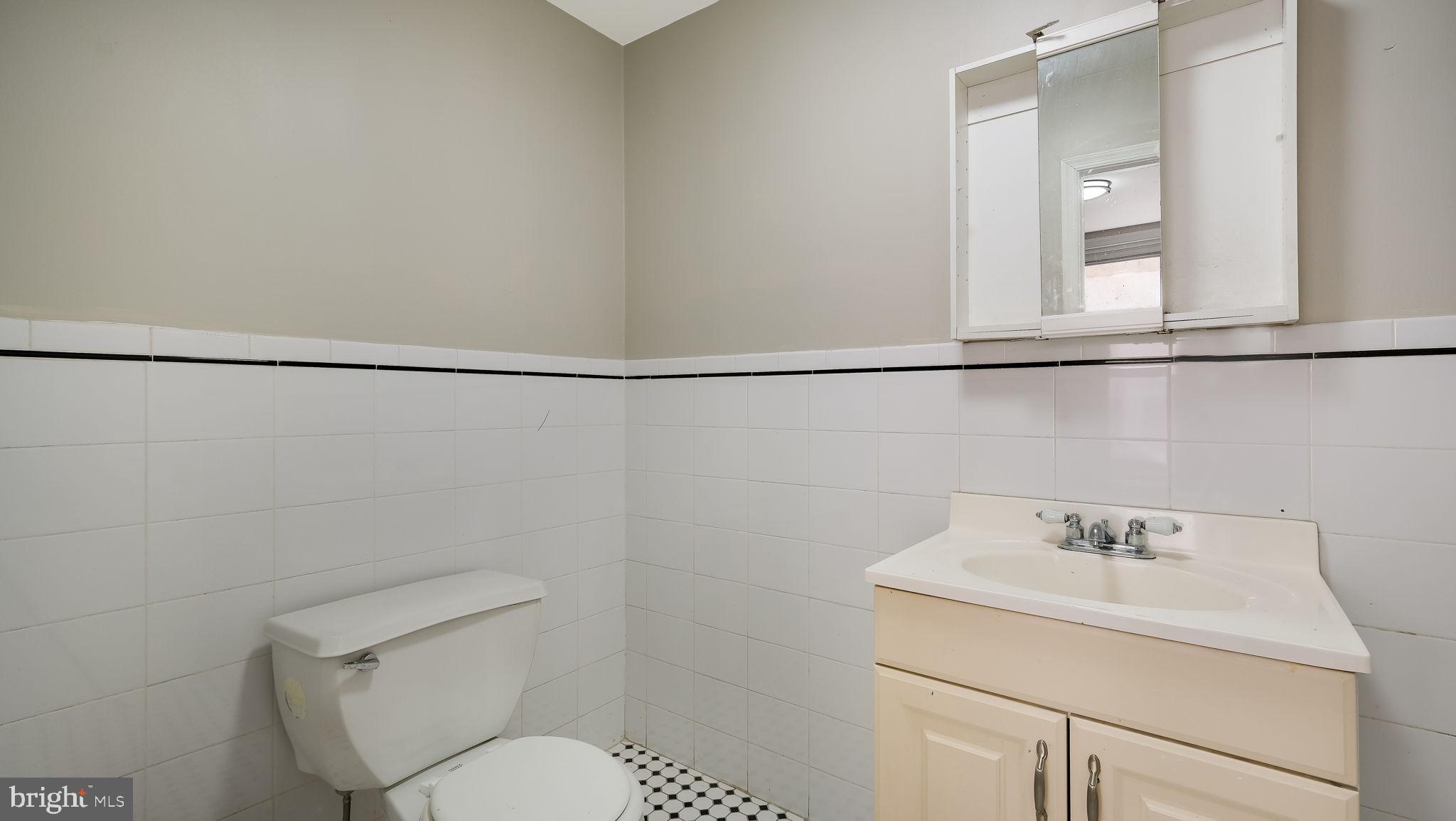 5344 Gainor Road Philadelphia, PA 19131 - Photo 10 of 30 Gallery Image 10