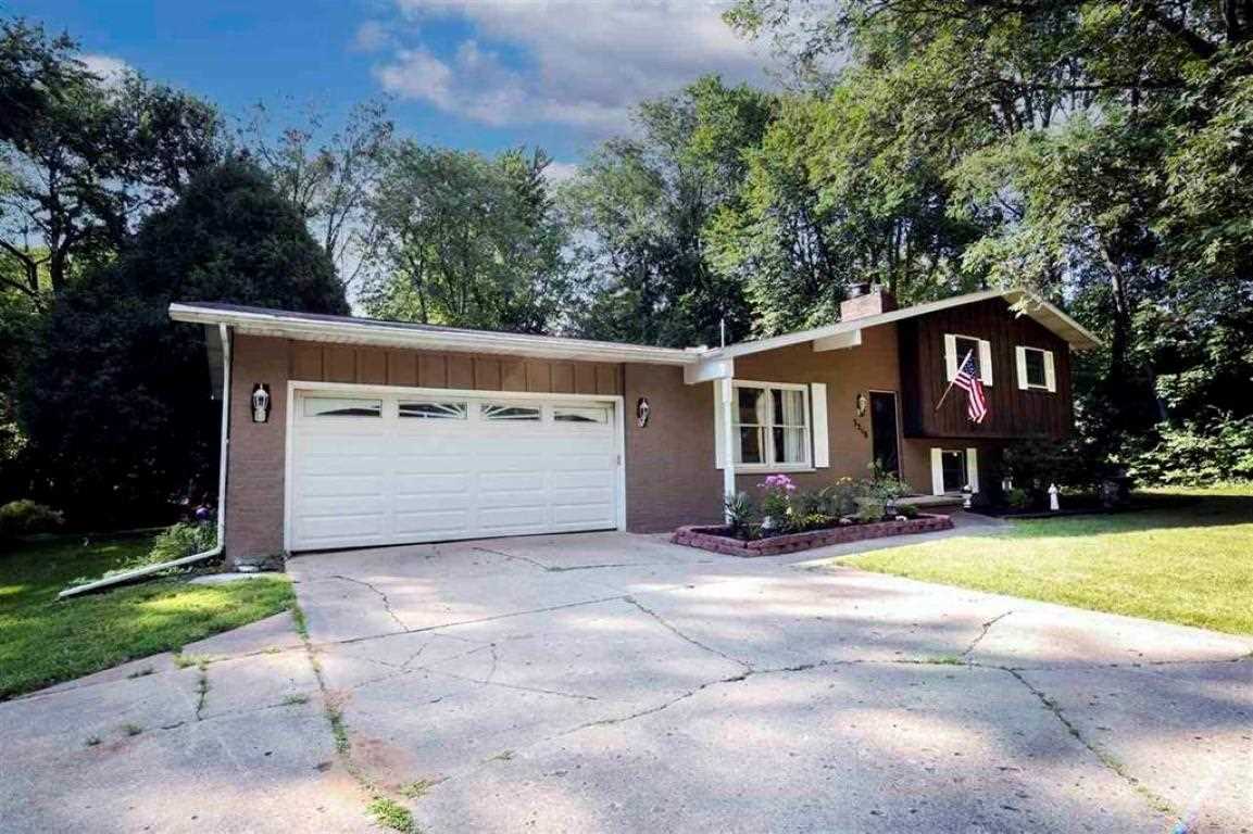 3210 Horton Road Jackson, MI 49203 - Photo 1 of 51