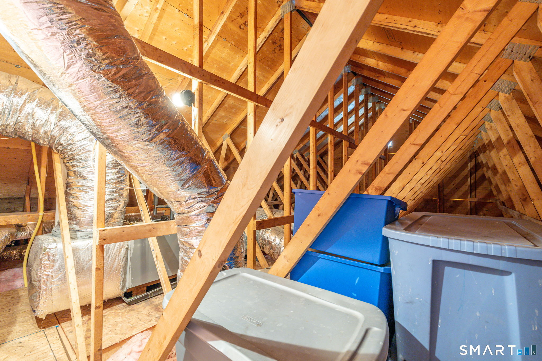 147 Eastern Avenue Waterbury, CT 06708 - Photo 26 of 40