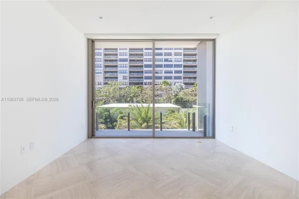 a view of a back yard of the house