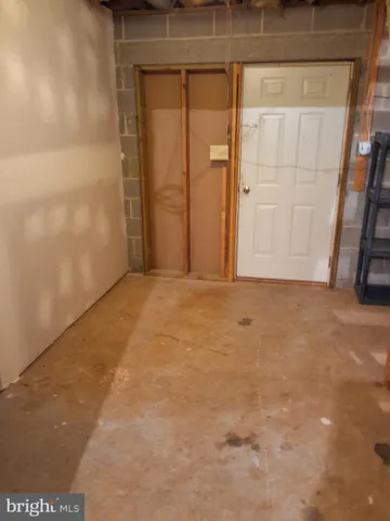 a view of empty room